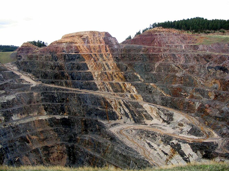 Historical Pit of Homestake mine in South Dakota.
