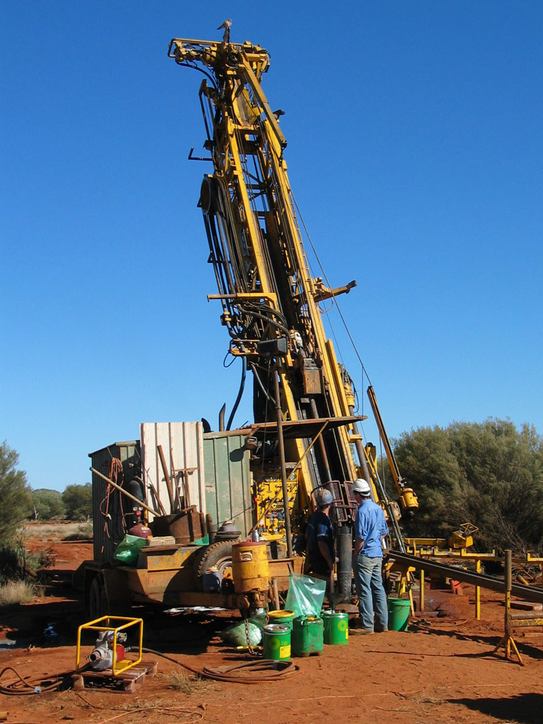 Drilling rig for the exploration phase of mine development